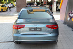 奥迪A4L2013款30 TFSI(1.8T)自动舒适型