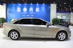 奥迪A4L2013款35 TFSI(2.0T)自动舒适型