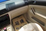 大众帕萨特领驭2005款2.0L 舒适型手动