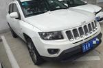 Jeep指南者2014款2.4L 四驱豪华导航版