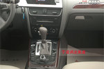 奥迪A4L2011款2.0TFSI 技术型