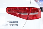 奥迪A4L2013款35 TFSI(2.0T)自动舒适型