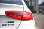 奥迪A4L2013款35 TFSI 自动标准型