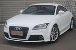 奥迪TT2013款TT Coupe 2.0TFSI quattro 白色经典版