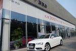 奥迪A4L2013款35 TFSI 自动舒适型