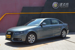 奥迪A4L2010款2.0TFSI 标准型