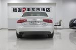 奥迪A4L2013款35 TFSI 自动标准型