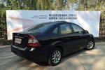 福特福克斯三厢2009款1.8L 自动豪华型