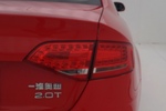 奥迪A4L2010款2.0TFSI 标准型