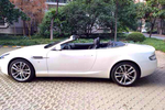 阿斯顿马丁DB9 敞篷2011款6.0 Touchtronic Volante