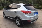 现代ix352010款2.0L 自动两驱精英版GLS 