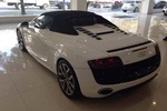 奥迪R82011款Spyder 5.2 FSI quattro