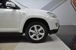 丰田RAV42009款2.4L 自动豪华导航版