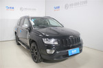 Jeep指南者2013款2.4L 四驱炫黑导航版