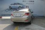 现代瑞纳两厢2011款1.4L 手动舒适型GS 