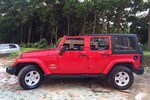 Jeep牧马人四门版2011款3.8L 撒哈拉