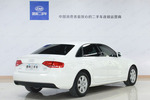 奥迪A4L2012款2.0TFSI 标准型