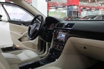 大众帕萨特2011款1.8TSI DSG 尊荣版