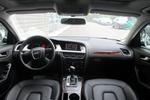 奥迪A4L2010款2.0TFSI 标准型