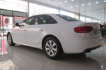 奥迪A4L2011款2.0TFSI 标准型