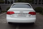 奥迪A4L2010款2.0TFSI 标准型