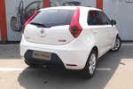 MG32013款1.5L 自动精英版