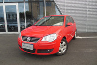 04Polo"