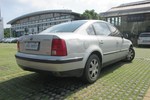 大众帕萨特领驭2001款1.8 GSi 自动