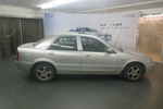 东风标致 508 2011款 2.3L 手自一体 豪华版 三厢     