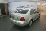 一汽大众 宝来 2001款 1.8T 手动 舒适型 三厢        