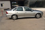 ŷ  2002 2.0 Զ CBU                  ͼ