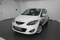 08ԴMAZDA2"