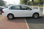 标致307两厢2010款1.6L 手动 舒适版