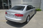 奥迪A4L2010款2.0TFSI 运动型