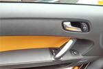 奥迪TT2011款TTS Roadster 2.0TFSI quattro 点击看大图