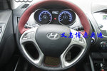 现代ix352010款2.4L 自动两驱尊贵版GLS 