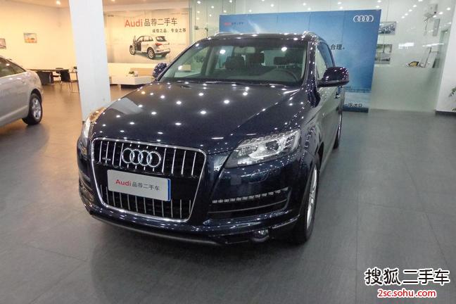 奥迪Q72012款3.0TFSI 舒适型（245KW）