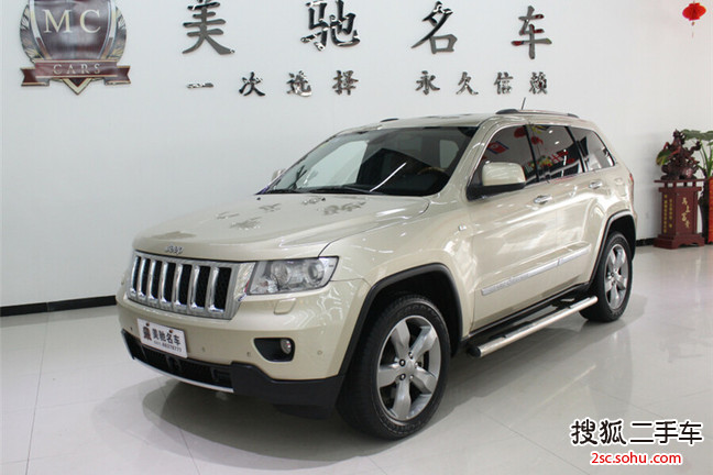 Jeep大切诺基2012款5.7L 旗舰导航版