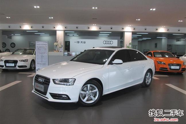 奥迪A4L2013款35 TFSI 自动舒适型