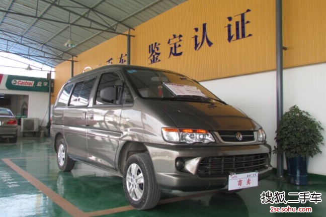 东风风行菱智-20014款 1.5L