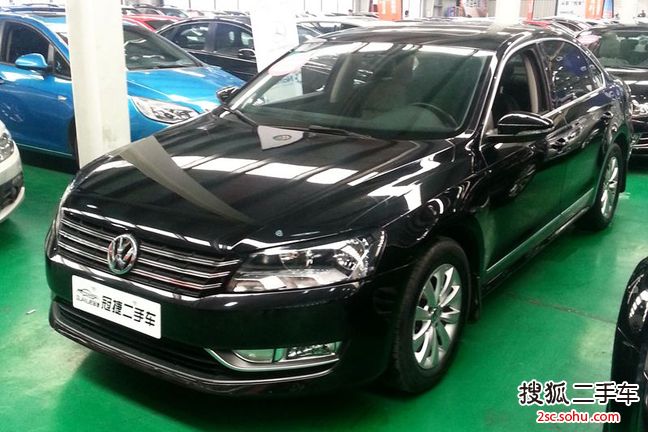 大众帕萨特2011款1.8TSI DSG 尊荣版