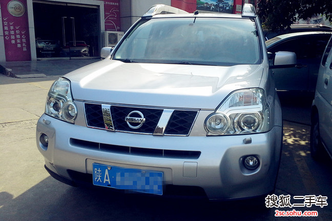 日产奇骏2010款2.5L XV CVT 旗舰版(四驱)