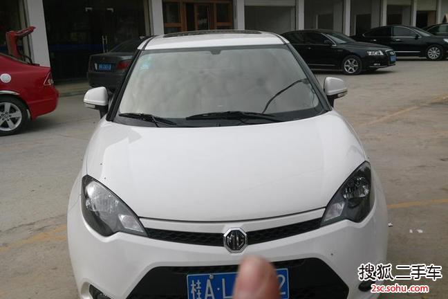 MG32011款1.5L Xross 豪华版