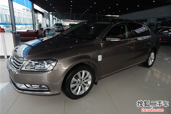 大众迈腾2012款2.0TSI DSG 豪华型