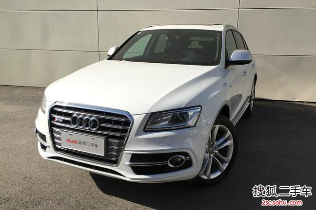 奥迪SQ52014款3.0TFSI quatrro