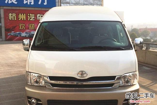 丰田HIACE2011款2.7L 自动标准版13座