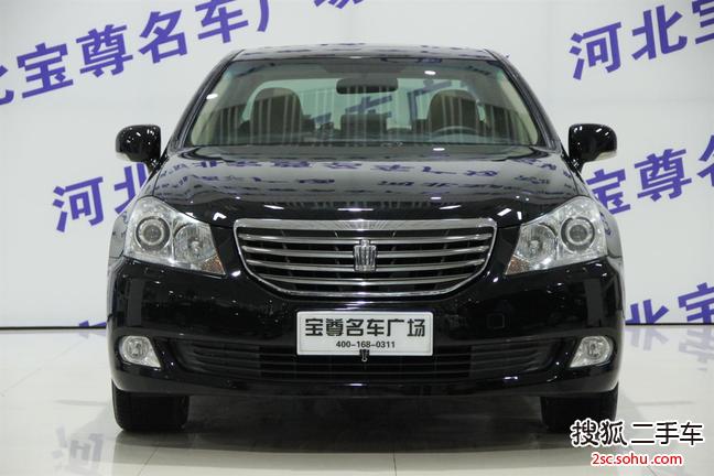 丰田皇冠2010款2.5L Royal 真皮天窗版 