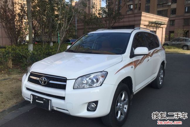 丰田RAV42013款2.0L CVT两驱都市版 