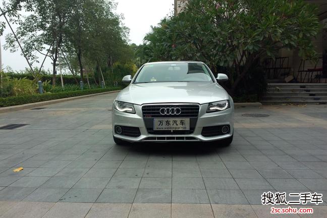 奥迪A4L2012款2.0TFSI 舒适型