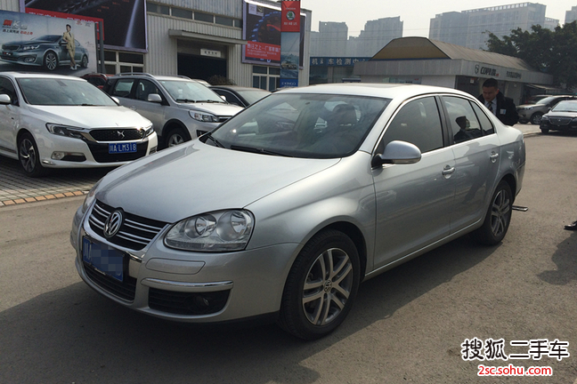 大众速腾2010款1.4TSI 自动豪华型